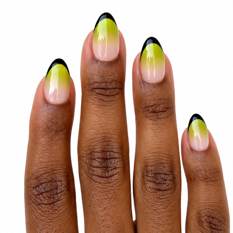 Matcha Noir Fresh Set Studio press-on nails on hand